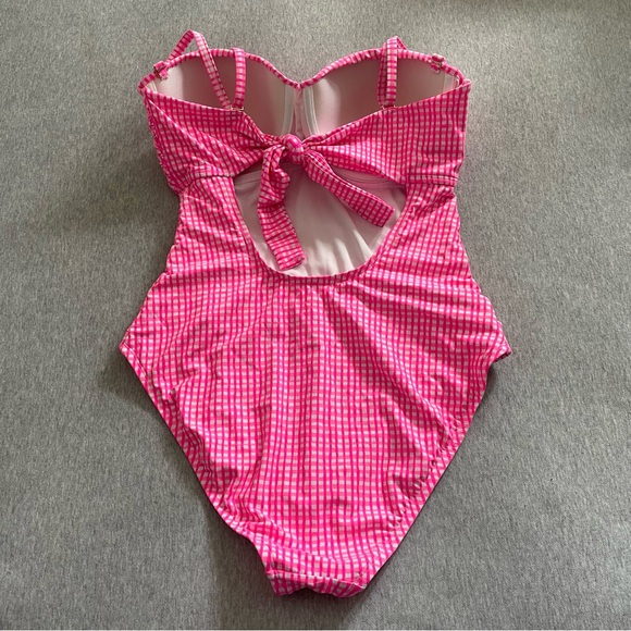 Lilly Pulitzer Women’s Sz 12 Pink Isle Along The Same Line 1 Piece Swimsuit - Picture 2 of 8